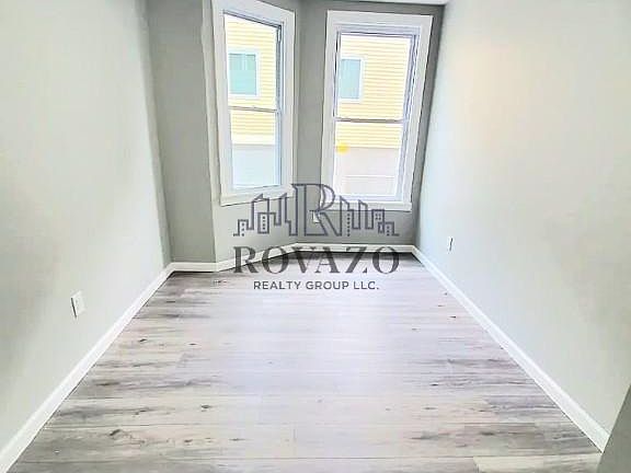 2nd image of 74-76 Isabella Ave #2