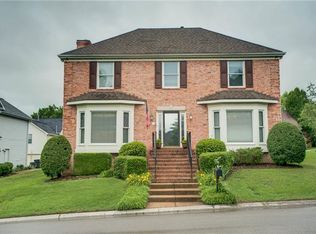 1741 Fieldcrest Cir, Franklin, TN 37064