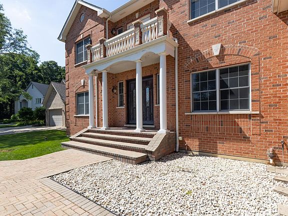 4th image of 6802 Revere Ct