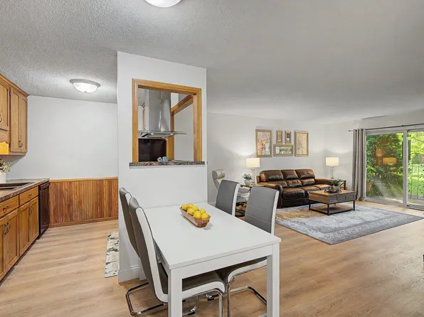 4045 Hodgson Rd APT 107, Shoreview, MN 55126