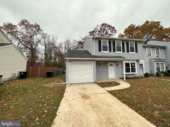 112 Shoreline Dr, Atco, NJ 08004