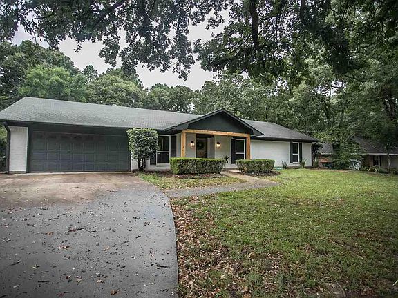 3rd image of 2102 North Dr