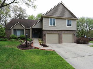 17409 Barryknoll Way, Granger, IN 46530