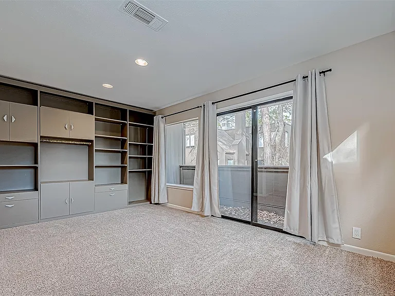 316 Litchfield Ln — Photo 27