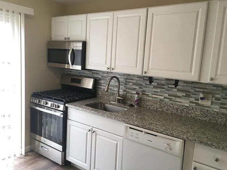 7330 Hoover Ave #C — Photo 6
