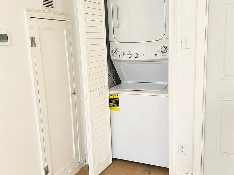 329 Woodland Rd #B — Photo 11