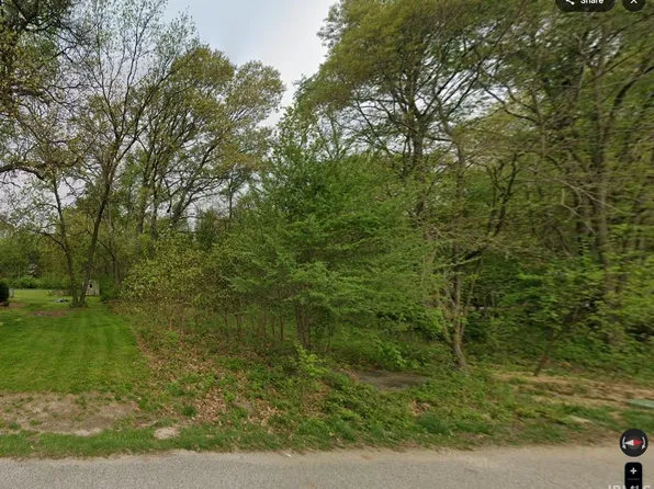 51957 Downey St, Elkhart, IN 46514