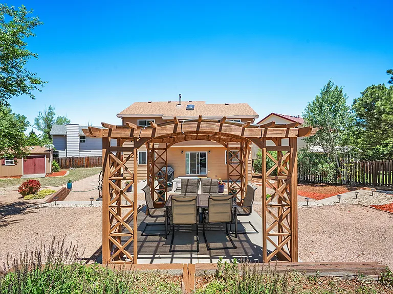 3425 Hideaway Pl — Photo 31