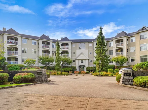 5677 208th St #106, Langley, BC V3A 8J5