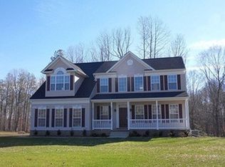 39797 Claires Dr, Mechanicsville, MD 20659