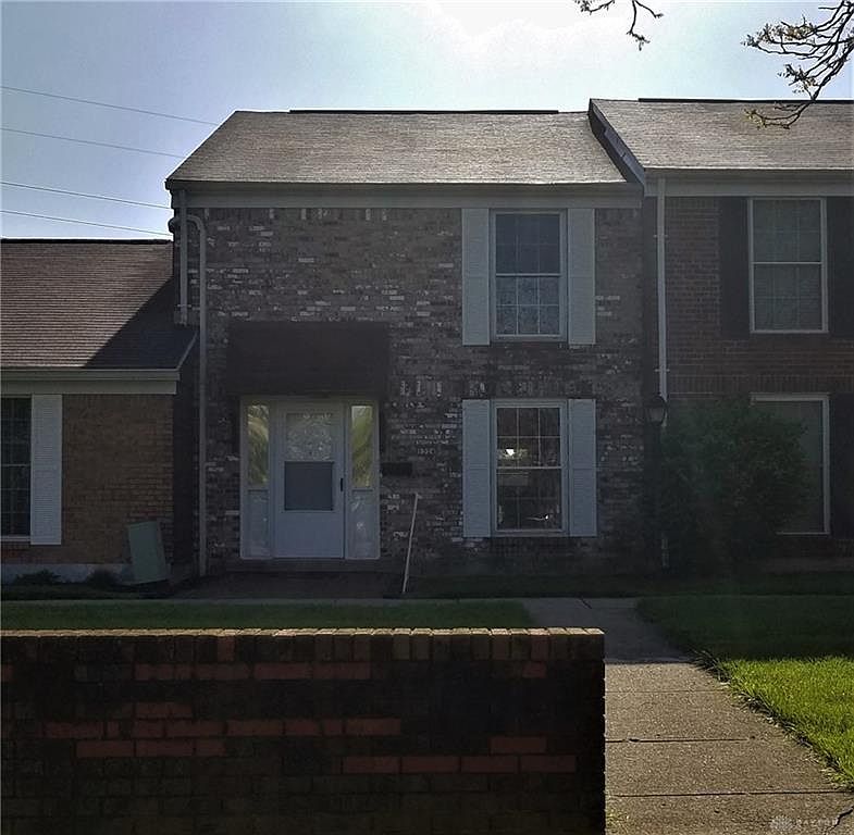 1324 Rona Village Blvd, Fairborn, OH 45324 Zillow