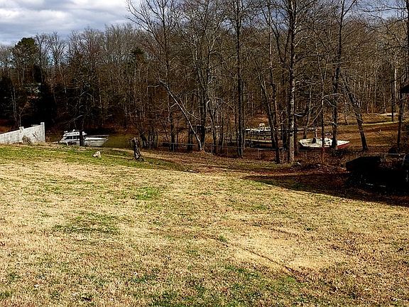 3rd image of 516 Lakewood Dr Lot 99