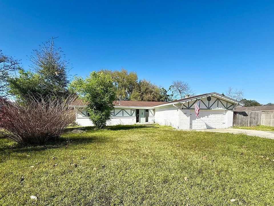 1st image of 337 Echo Cir