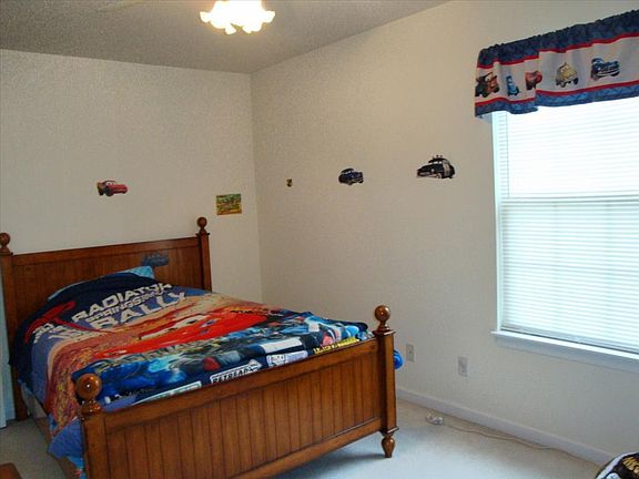 2nd Bedroom