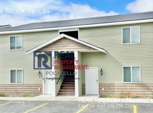 2016 Brock Dr #4, Pocatello, ID 83201