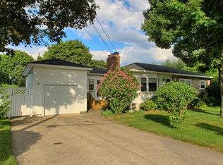 5 Coronet Ave, Methuen, MA 01844