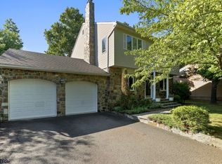 836 Mountain Ave, Springfield, NJ 07081