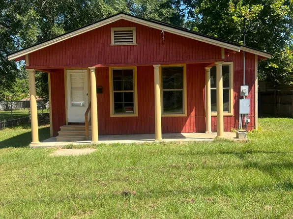 1315 Gibbs St, Mansfield, LA 71052
