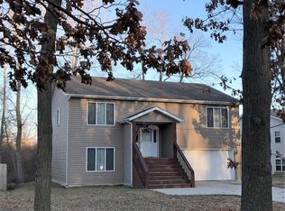 10229 Sheridan Rd, Pleasant Prairie, WI 53158