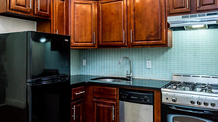 Rented by Nooklyn NYC LLC | media 20