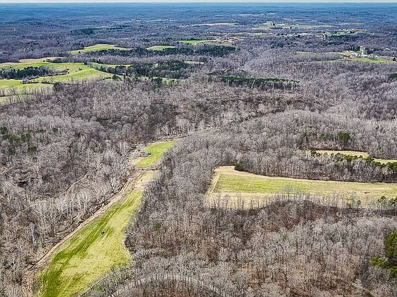 3rd image of 849 Clark Rd