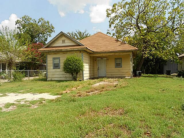 1st image of 619 S 14th St