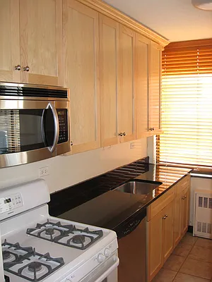 Rented by Newell and Assoc. | media 15