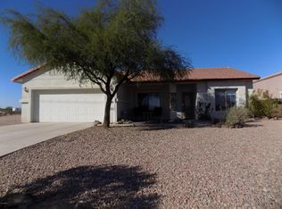 15614 S Overfield Rd, Arizona City, AZ 85123