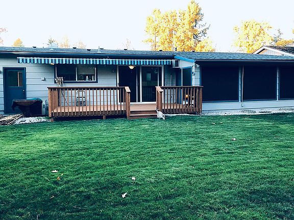 4th image of 1340 Siskiyou Blvd