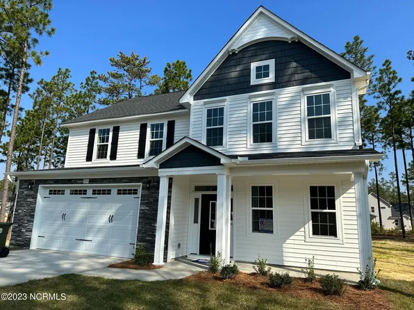 312 Winesap Place, Aberdeen, NC 28315