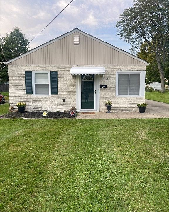 1st image of 17 Broadmore Ave