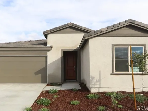 1578 Harmonie Ln, Beaumont, CA 92223