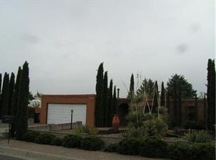 614 La Casa De Prasa Dr SE, Rio Rancho, NM 87124