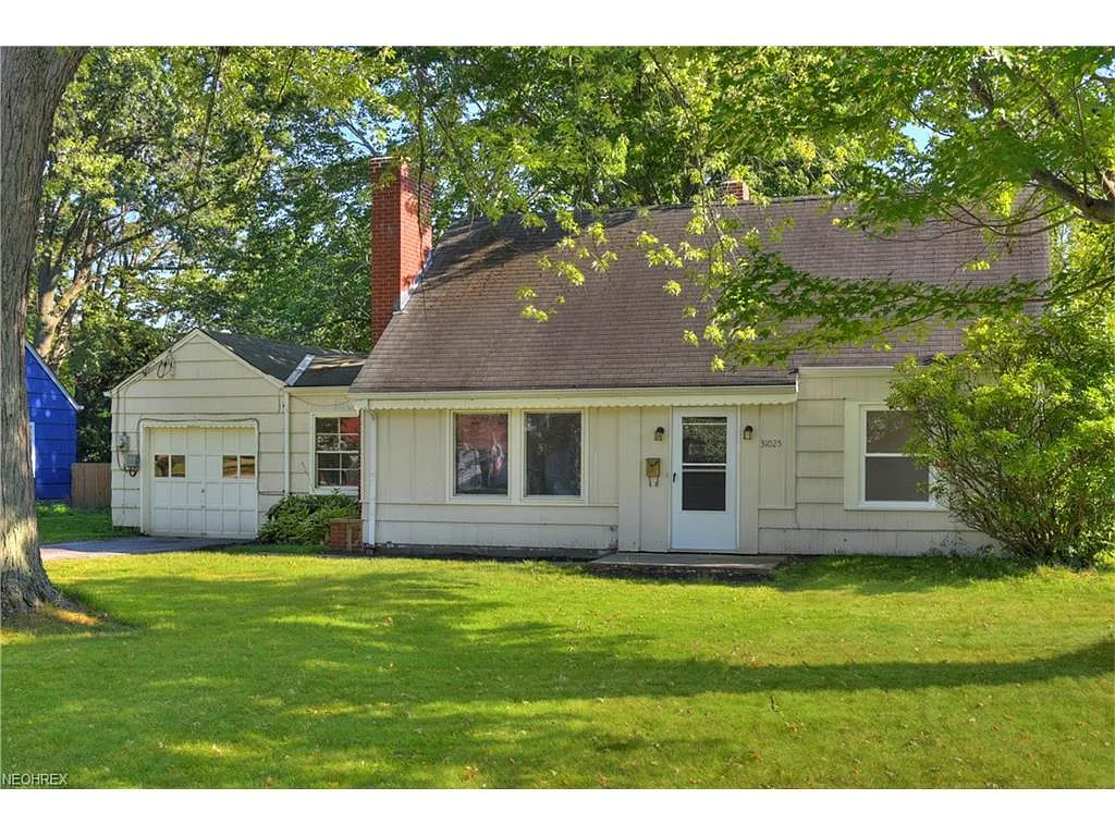 31025 Bexley Dr photo 1