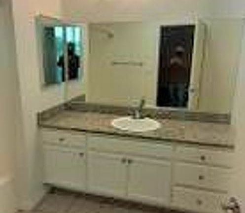 5th image of 5700 Laurel Canyon Blvd #305