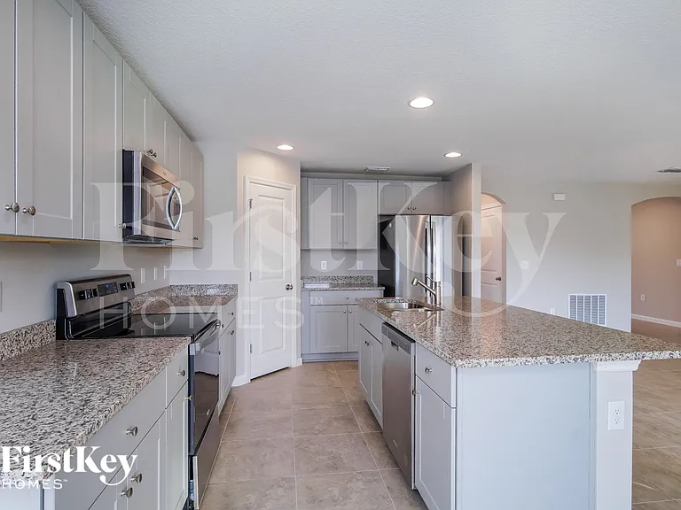308 S Haven Ct — Photo 6