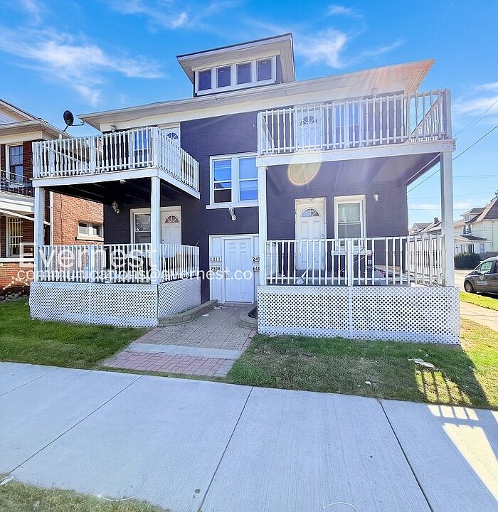 1st image of 2488 Woodmere St