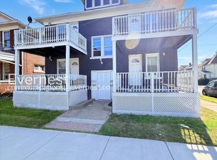 2488 Woodmere St, Detroit, MI 48209