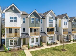 2015 Maple View Ln, Nashville, TN 37207