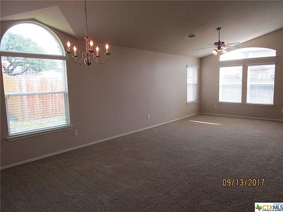 5th image of 2106 Vernice Dr