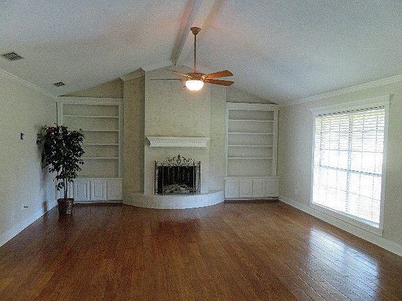 4th image of 104 Longhorn Dr