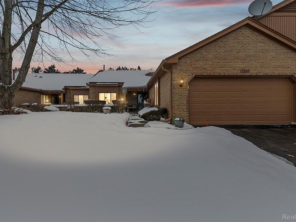 1st image of 2162 London Bridge Dr