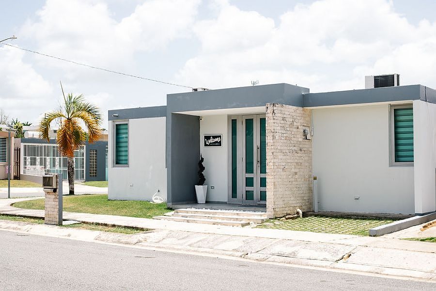 1st image of Urb Villa Borinquen Calle Guanina #J-1