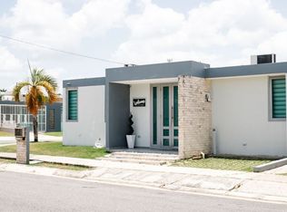 Urb Villa Borinquen Calle Guanina #J-1, Caguas, PR 00725