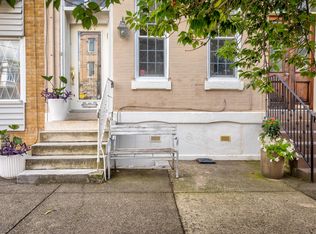 831 Corinthian Ave, Philadelphia, PA 19130