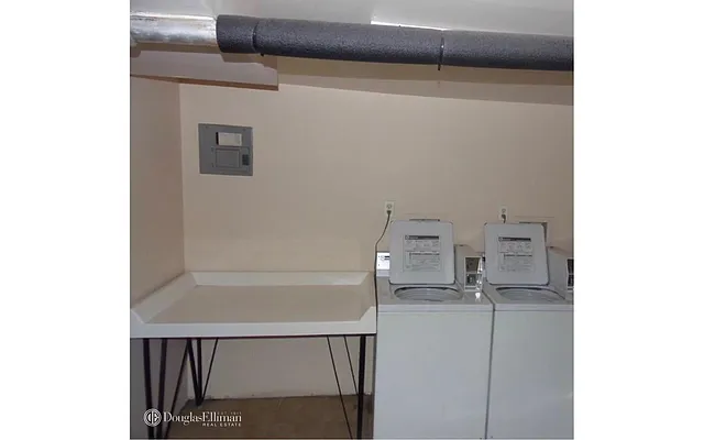 Rented by Douglas Elliman | media 16