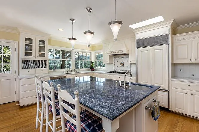 22505 Rolling Hills Rd — Photo 4