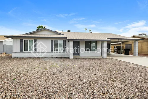 5433 W Altadena Ave Photo 1
