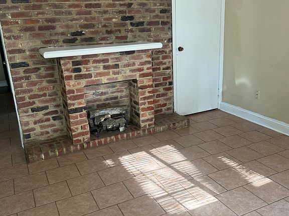 4th image of 1206 Lampkin St