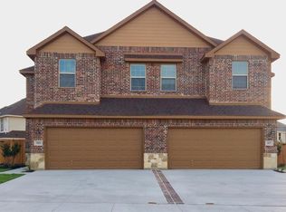 917/919 Chaparral Trl, Midlothian, TX 76065